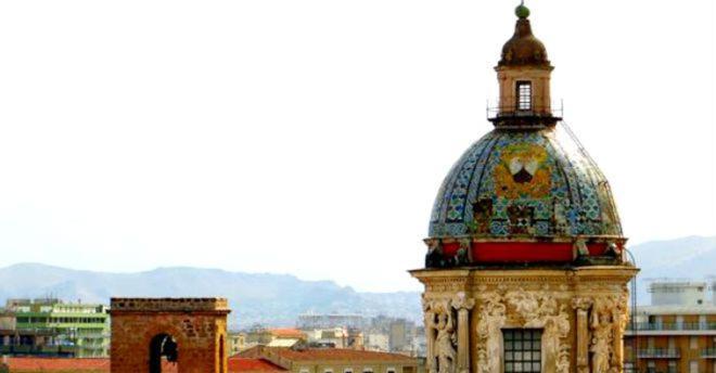 Maya'S Apartment Close To Ballaro Market And Central Station Palermo Kültér fotó